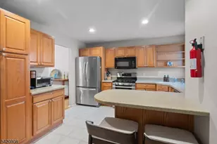 16 Franklin Ct, Montville Township, NJ 07045 - Photo 9