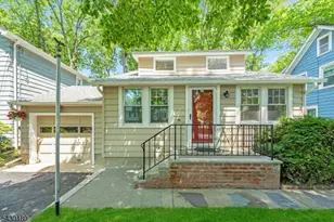 56 Highwood Rd, Parsippany, NJ 07834 - Photo 3