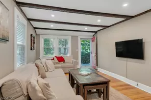 56 Highwood Rd, Parsippany, NJ 07834 - Photo 9