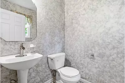 10 Liberty Woods Dr, Liberty Township, NJ 07838 - Photo 23