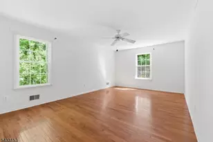10 Liberty Woods Dr, Liberty Township, NJ 07838 - Photo 25