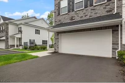 18 McCluskey Pl, Morris Plains, NJ 07950 - Photo 5