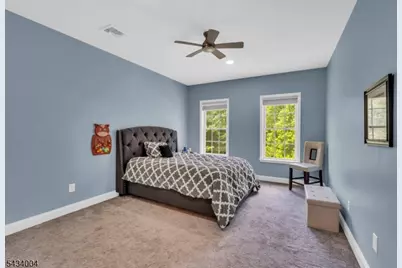 4 Sovereign Dr, Mount Olive, NJ 07836 - Photo 23