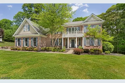4 Sovereign Dr, Mount Olive, NJ 07836 - Photo 1