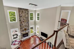 4 Sovereign Dr, Mount Olive, NJ 07836 - Photo 17