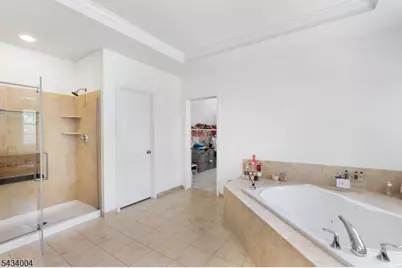 4 Sovereign Dr, Mount Olive, NJ 07836 - Photo 21