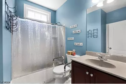 4 Sovereign Dr, Mount Olive, NJ 07836 - Photo 13