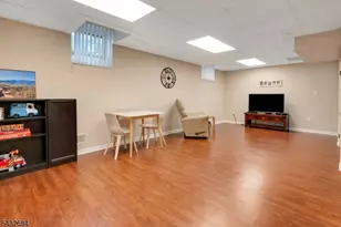26 Rainbow Dr, Long Hill Township, NJ 07946 - Photo 29