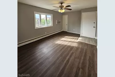15 Dell Glen Ave #2, Lodi, NJ 07644 - Photo 3