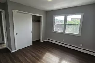 15 Dell Glen Ave, Lodi, NJ 07644 - Photo 9