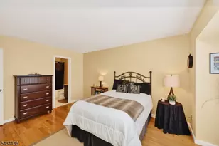 147 Picadilly Pl, Franklin Township, NJ 08873 - Photo 11