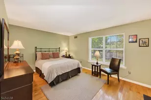 147 Picadilly Pl, Franklin Township, NJ 08873 - Photo 13