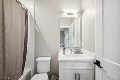 25 Stonybrook Cir #25, Fairfield Twp., NJ 07004 - Photo 29