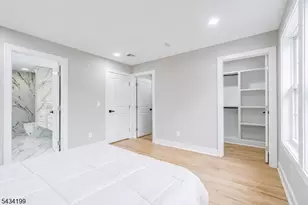 55 Long Hill Dr, Clifton, NJ 07013 - Photo 19