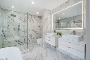 55 Long Hill Dr, Clifton, NJ 07013 - Photo 17