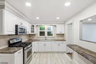 271 Fuller Terrace, Orange, NJ 07050 - Photo 3