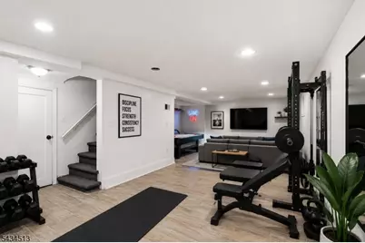 271 Fuller Ter, Orange, NJ 07050 - Photo 11