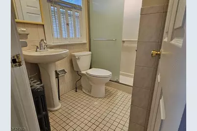 37 Van Pelt Pl #1, Little Falls Township, NJ 07424 - Photo 7