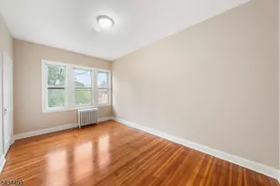 49-51 Caldwell Pl, Springfield, NJ 07081 - Photo 5