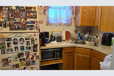 1115 W Camplain Rd, Manville, NJ 08835 - Photo 3