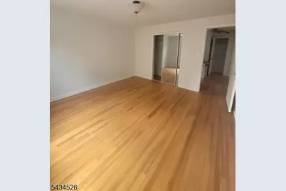 360 New York Ave, Lyndhurst Township, NJ 07071 - Photo 9