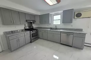 360 New York Ave, Lyndhurst Township, NJ 07071 - Photo 7