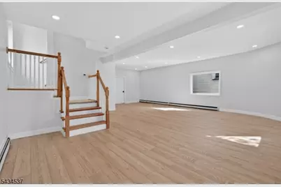 182 N Maple Ave, East Orange, NJ 07017 - Photo 5