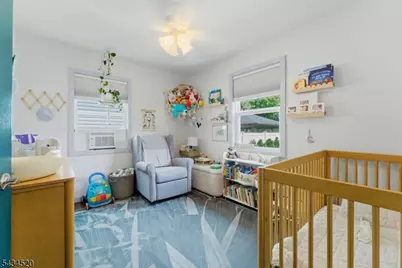 366 Maplewood Ave, Kenilworth, NJ 07033 - Photo 13