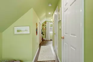 366 Maplewood Ave, Kenilworth, NJ 07033 - Photo 15