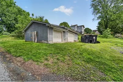 139 N Prospect St, Lopatcong Township, NJ 08865 - Photo 3
