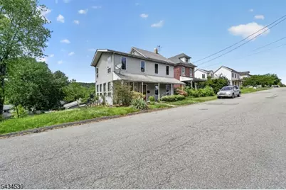 139 N Prospect St, Lopatcong Township, NJ 08865 - Photo 7