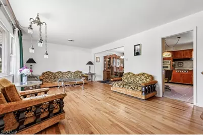 1355 Ratzer Rd, Wayne, NJ 07470 - Photo 9