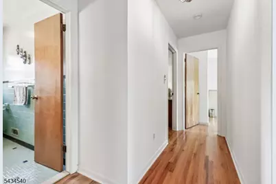1355 Ratzer Rd, Wayne, NJ 07470 - Photo 19