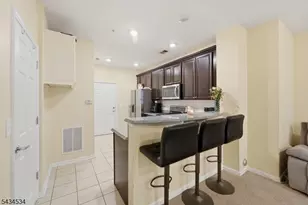 13 Dahlia Ln, Garfield, NJ 07646 - Photo 9