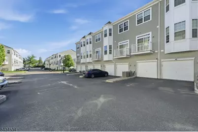 13 Dahlia Ln, Garfield, NJ 07646 - Photo 25