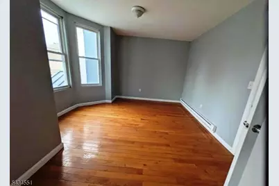 25 Maple Ave, Irvington, NJ 07111 - Photo 15