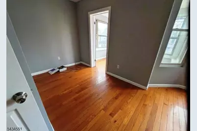 25 Maple Ave, Irvington, NJ 07111 - Photo 11