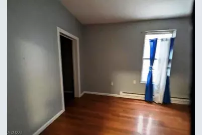 25 Maple Ave, Irvington, NJ 07111 - Photo 9