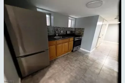 25 Maple Ave, Irvington, NJ 07111 - Photo 23