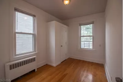 89 Van Nostrand Ave #4, Jersey City, NJ 07305 - Photo 3