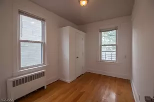 89 Van Nostrand Ave, Jersey City, NJ 07305 - Photo 3
