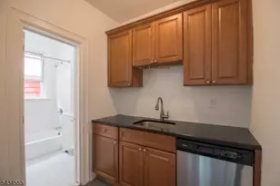 89 Van Nostrand Ave, Jersey City, NJ 07305 - Photo 7