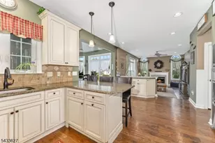 15 Foxwood Ln, Lopatcong Township, NJ 08865 - Photo 15