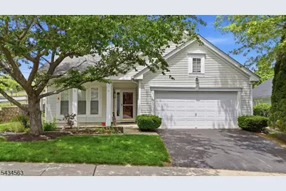 56 Kensington Cir, White Township, NJ 07823 - Photo 1