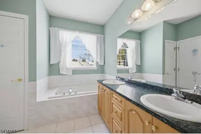 56 Kensington Cir, White Township, NJ 07823 - Photo 25