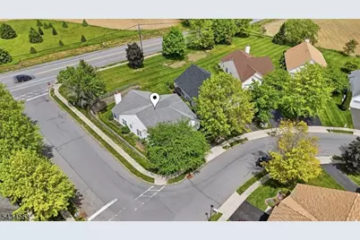 56 Kensington Cir, White Township, NJ 07823 - Photo 33