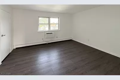 19 Van Rensselear St #8, Belleville, NJ 07109 - Photo 7