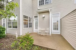 29 Heatherwood Ln, Bedminster Township, NJ 07921 - Photo 25