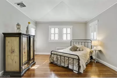 136 Hobart Ave, Millburn, NJ 07078 - Photo 17