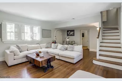 136 Hobart Ave, Millburn, NJ 07078 - Photo 11